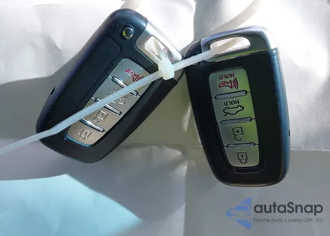 2011 Hyundai Elantra Limited (Ulsan Plant) z USA, uszkodzony, nr VIN KMHDH4AEXBU159448